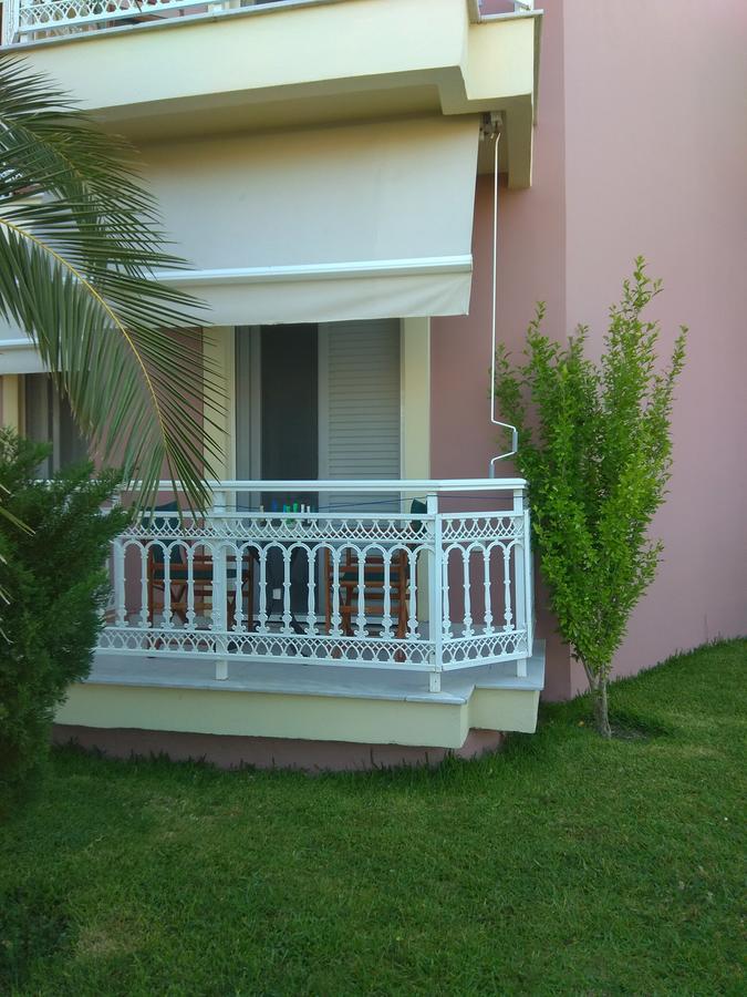 אמודיה Corali Studios מראה חיצוני תמונה