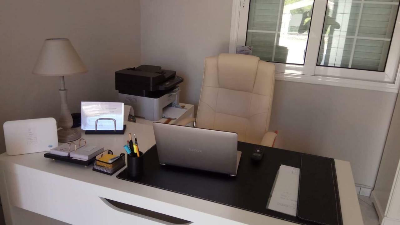 אמודיה Corali Studios מראה חיצוני תמונה